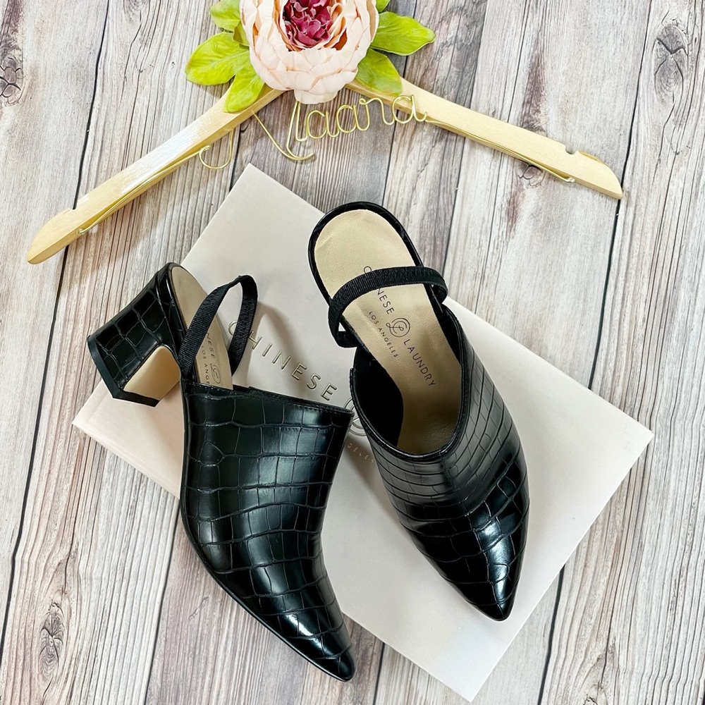 CHINESE LAUNDRY Paulo Slingback Mule